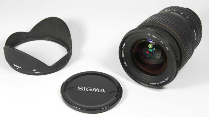 Sigma 24-70 f2.8 zoom lens for sale